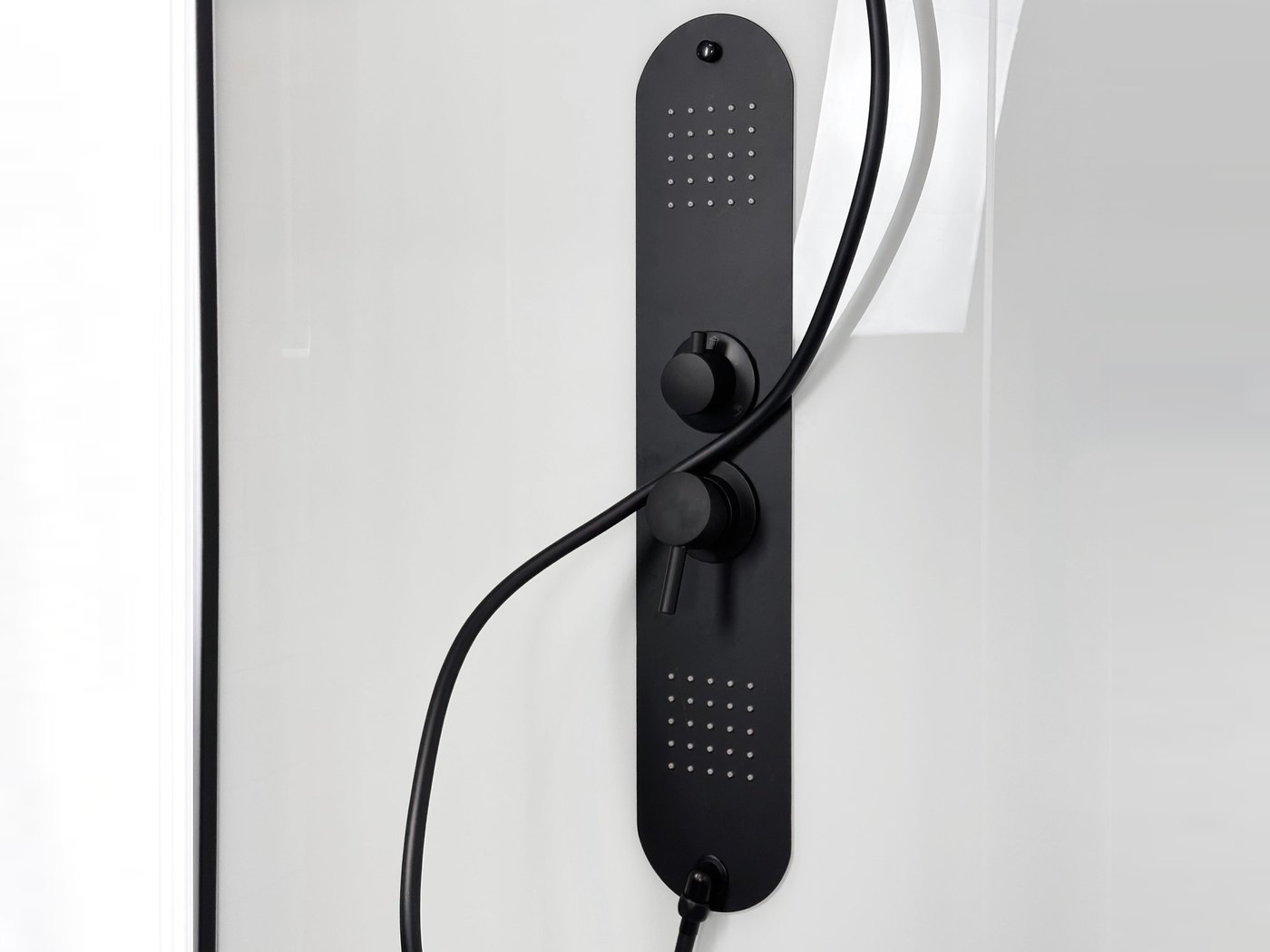 Mod Lux Shower Enclosure thumbnail 3